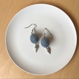 ★SOLD★Pom Pom Earrings